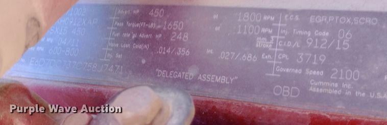 image for item EN8565 2012 Kenworth T800 semi truck