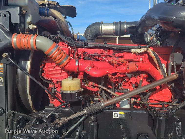 image for item ER1003 2011 Peterbilt 388 semi truck