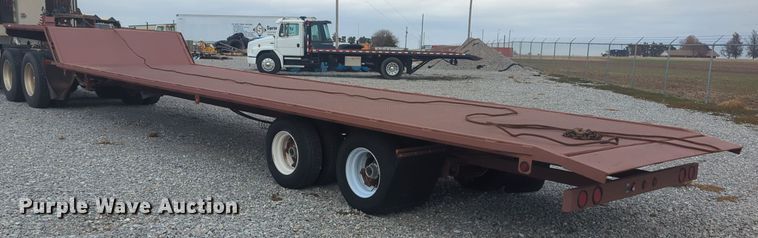 image for item ER1008 1977 Landoll drop deck trailer