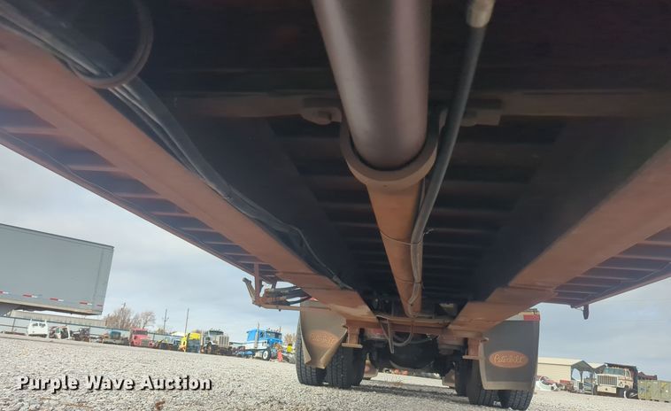 image for item ER1008 1977 Landoll drop deck trailer