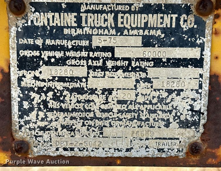 image for item ER8333 1975 Fontaine DPT-2-5042 drop deck trailer