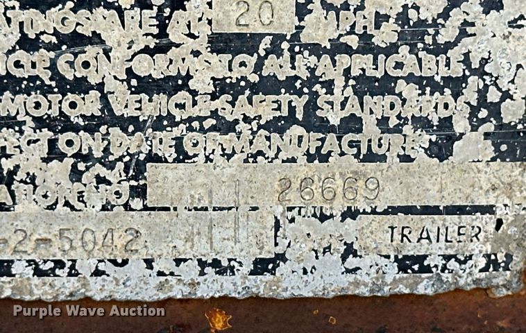 image for item ER8333 1975 Fontaine DPT-2-5042 drop deck trailer