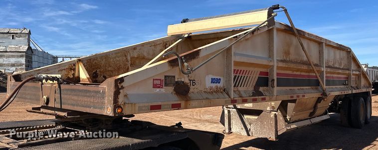 image for item ER8357 2013 Dakota bottom dump trailer