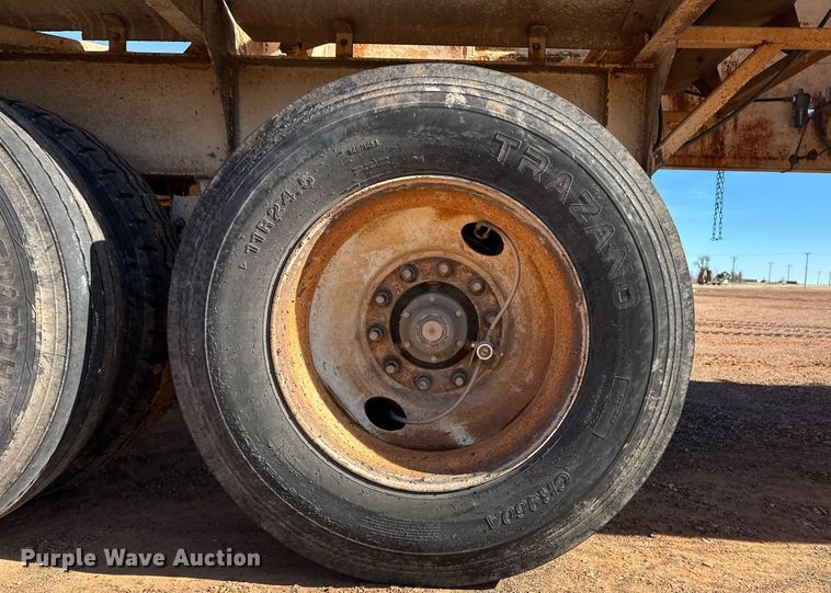 image for item ER8357 2013 Dakota bottom dump trailer