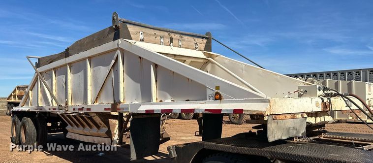 image for item ER8358 1985 Ranch bottom dump trailer
