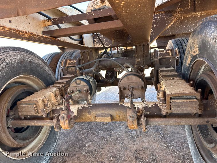 image for item ER8358 1985 Ranch bottom dump trailer