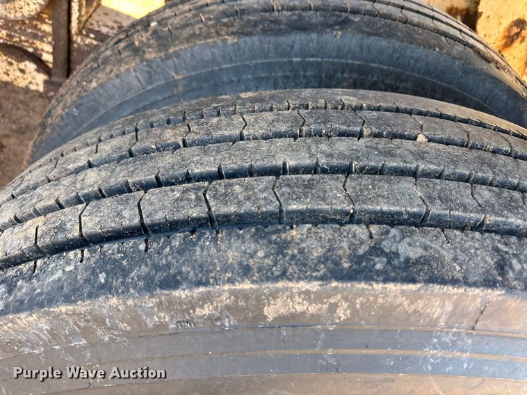 image for item ER8358 1985 Ranch bottom dump trailer