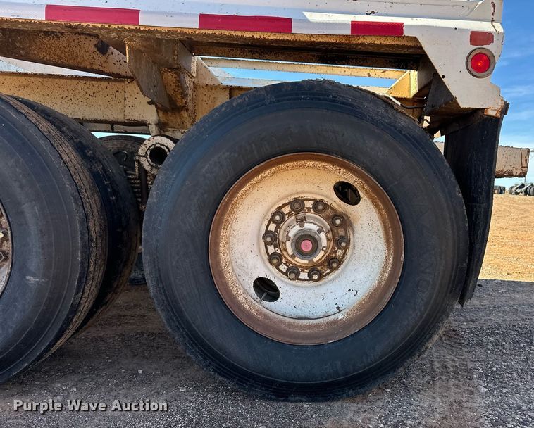 image for item ER8358 1985 Ranch bottom dump trailer