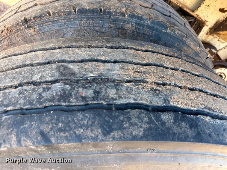 image for item ER8358 1985 Ranch bottom dump trailer