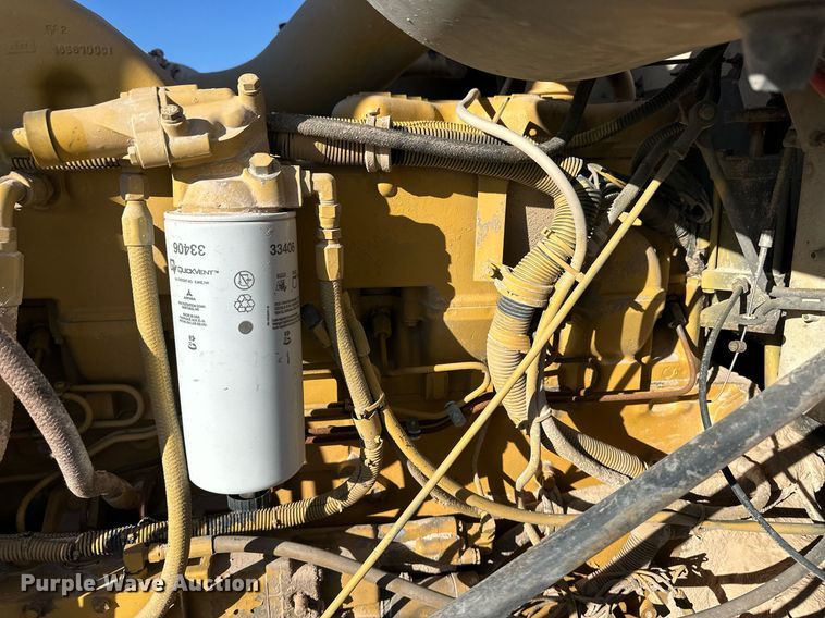 image for item ER8362 1991 International 9400 semi truck