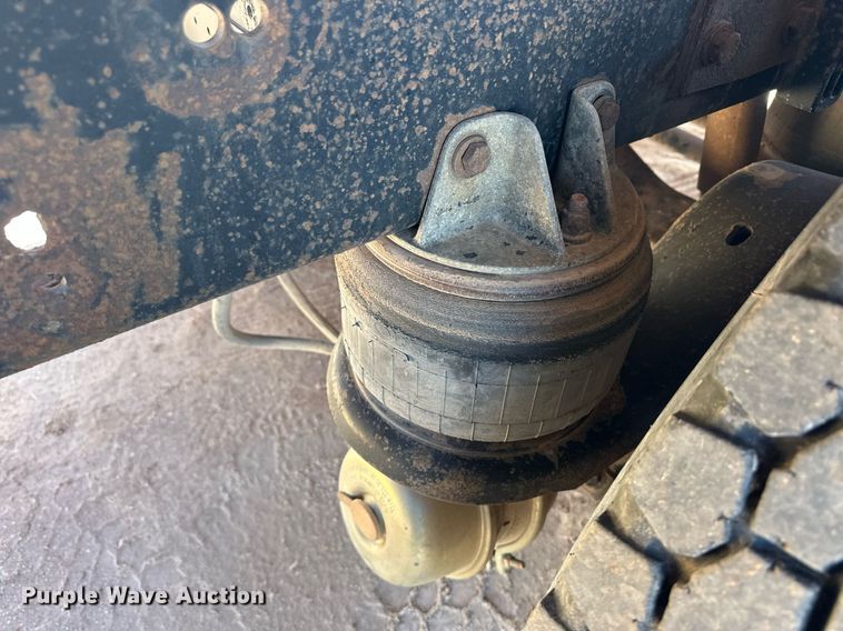 image for item ER8363 1991 Kenworth W900 semi truck