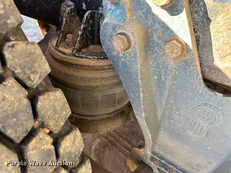 image for item ER8363 1991 Kenworth W900 semi truck