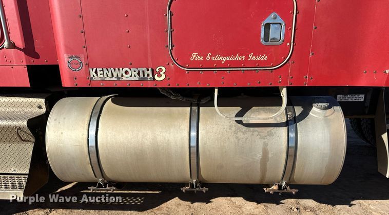 image for item ER8363 1991 Kenworth W900 semi truck