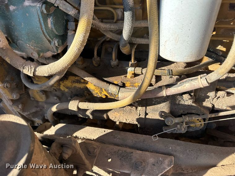 image for item ER8363 1991 Kenworth W900 semi truck