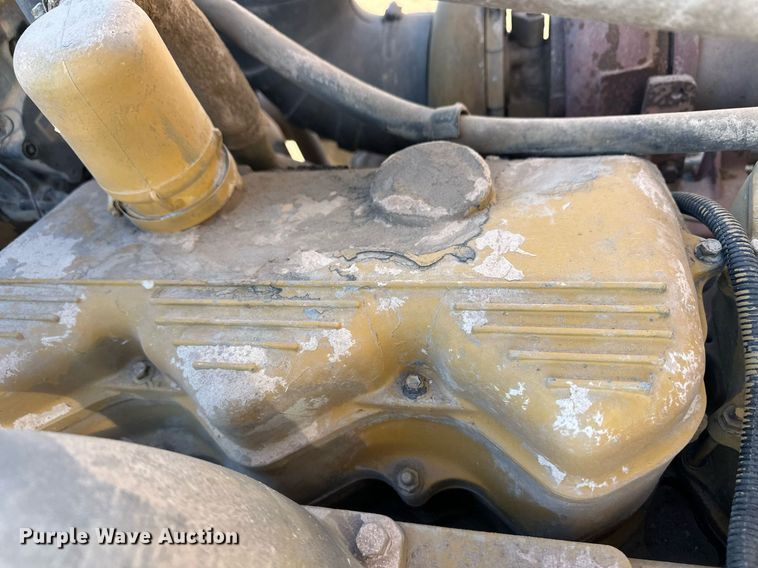 image for item ER8363 1991 Kenworth W900 semi truck