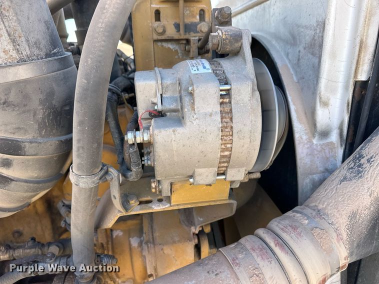 image for item ER8363 1991 Kenworth W900 semi truck