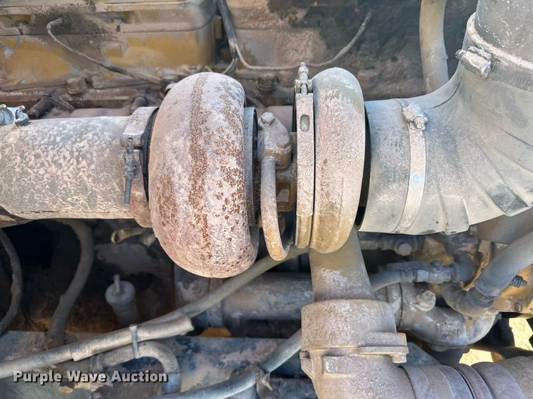 image for item ER8363 1991 Kenworth W900 semi truck