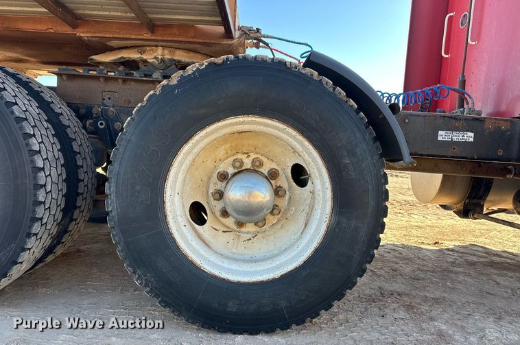 image for item ER8363 1991 Kenworth W900 semi truck