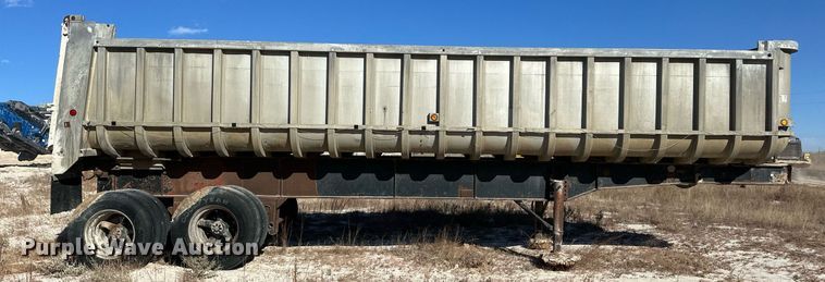 image for item ER8366 2009 end dump trailer