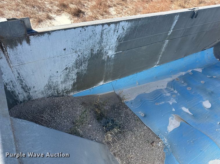 image for item ER8366 2009 end dump trailer