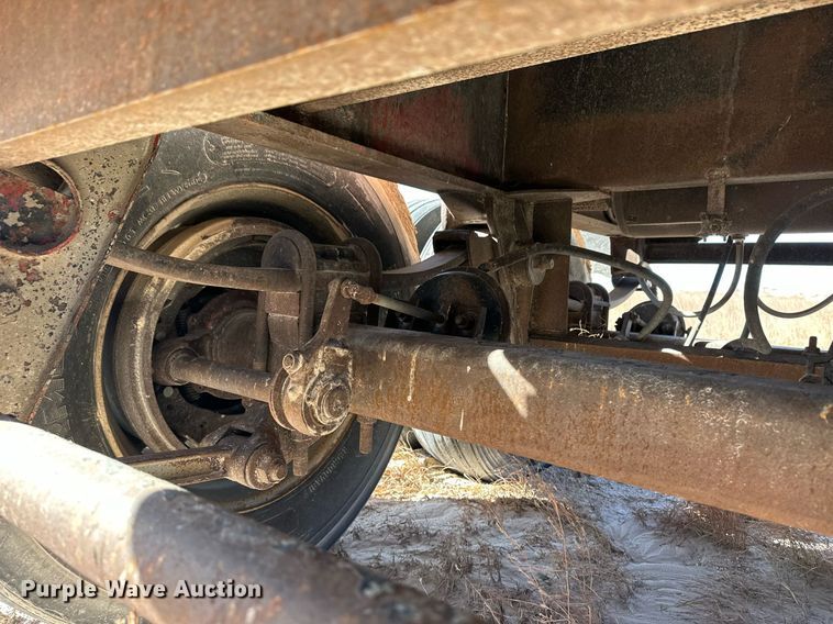 image for item ER8366 2009 end dump trailer