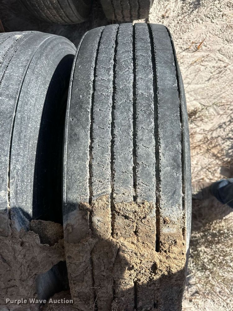 image for item ER8366 2009 end dump trailer