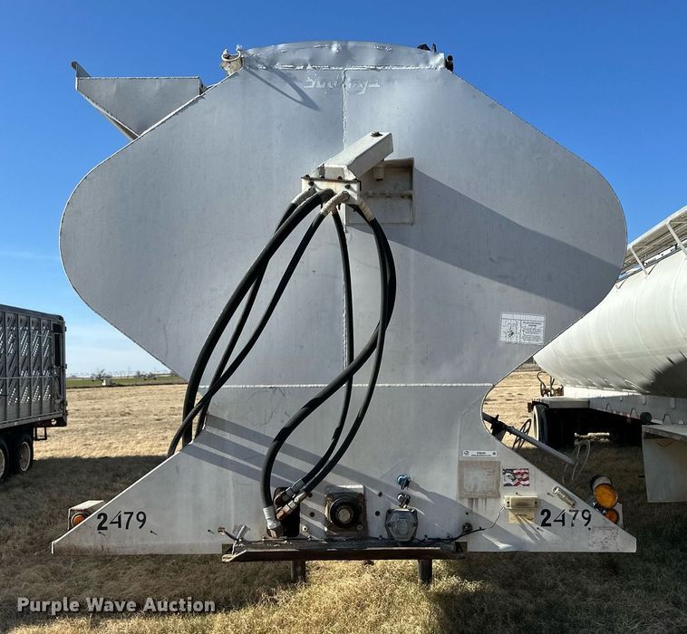 image for item ER8399 2006 Sudenga feed delivery trailer