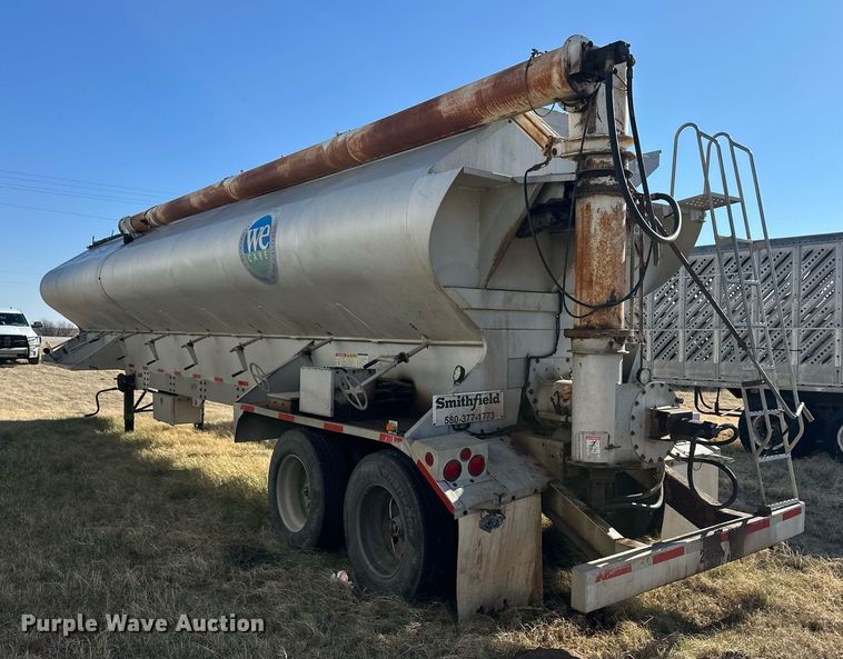 image for item ER8399 2006 Sudenga feed delivery trailer