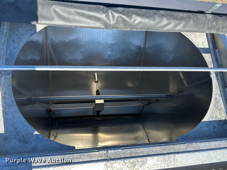 image for item ER8399 2006 Sudenga feed delivery trailer