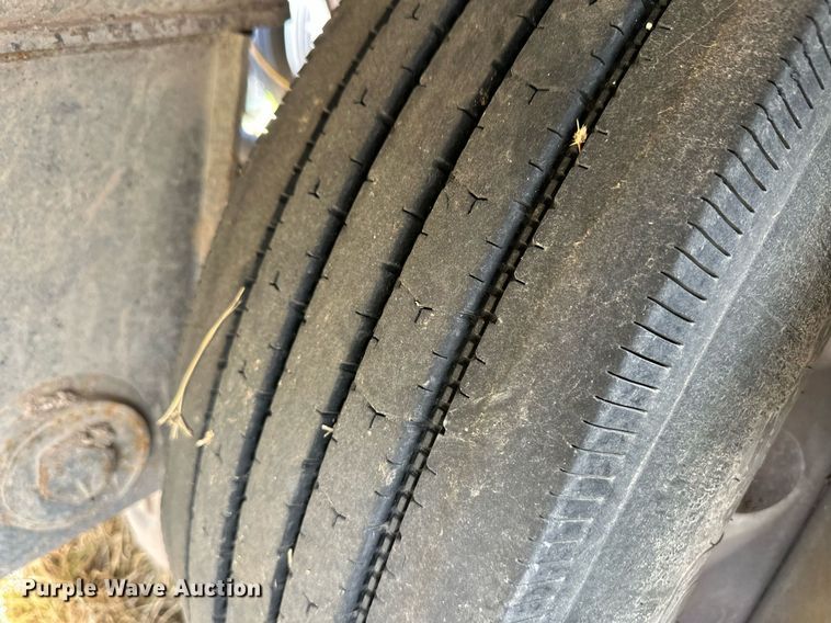 image for item ER8399 2006 Sudenga feed delivery trailer