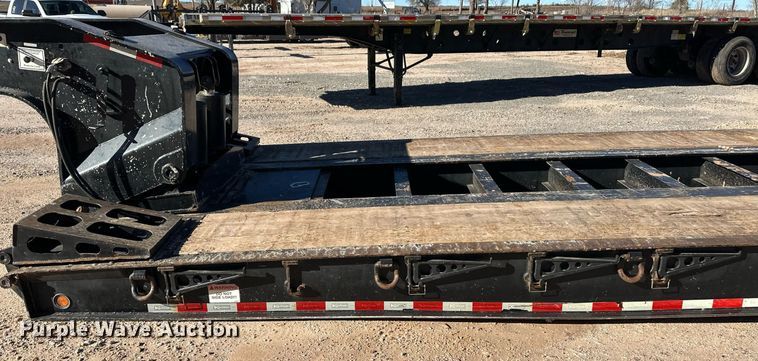 image for item ER8447 2020 Kaufman lowboy equipment trailer
