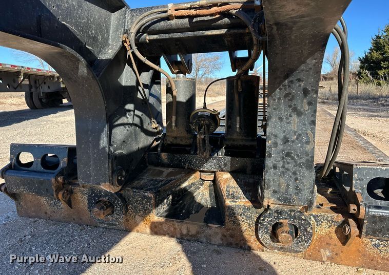 image for item ER8447 2020 Kaufman lowboy equipment trailer