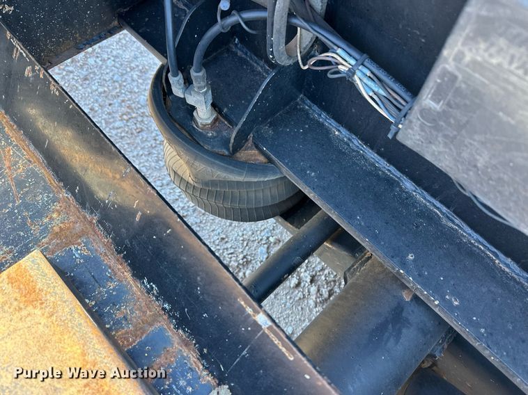 image for item ER8447 2020 Kaufman lowboy equipment trailer