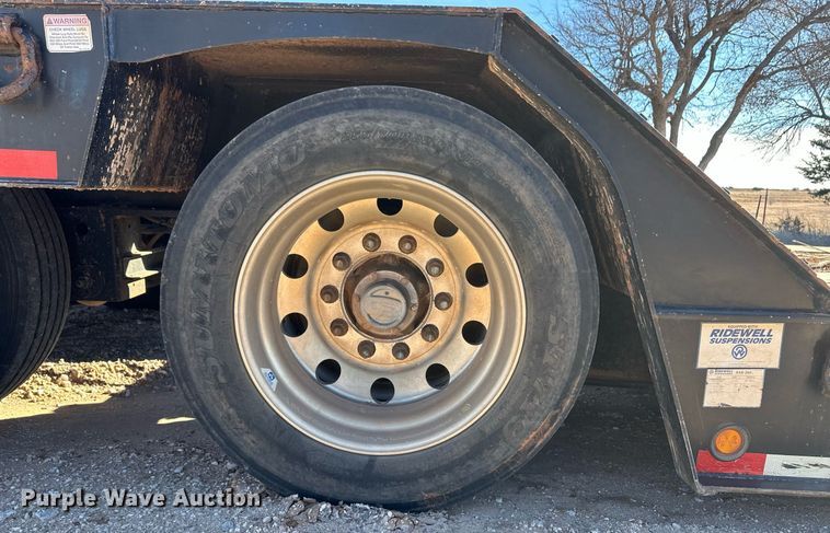 image for item ER8447 2020 Kaufman lowboy equipment trailer