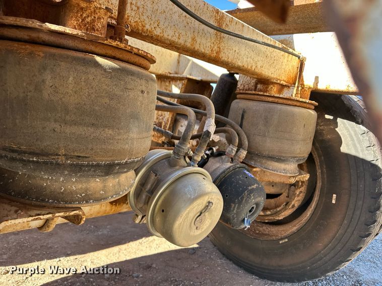 image for item ER8448 2008 CPS Manac  LWBD-240 bottom dump trailer