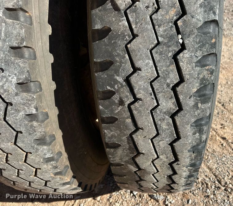 image for item ER8448 2008 CPS Manac  LWBD-240 bottom dump trailer