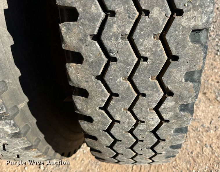 image for item ER8448 2008 CPS Manac  LWBD-240 bottom dump trailer