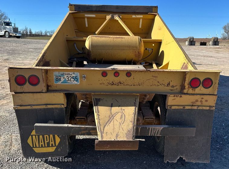 image for item ER8449 1995 Load King bottom dump trailer