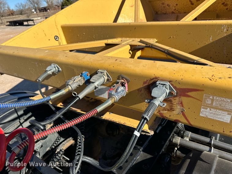 image for item ER8449 1995 Load King bottom dump trailer