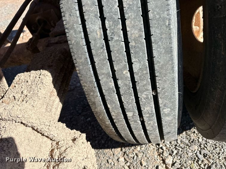 image for item ER8449 1995 Load King bottom dump trailer