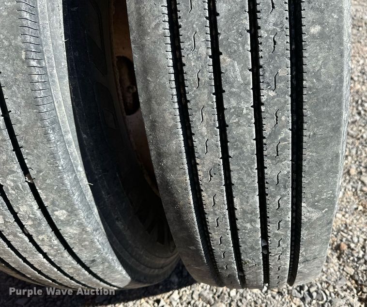 image for item ER8449 1995 Load King bottom dump trailer