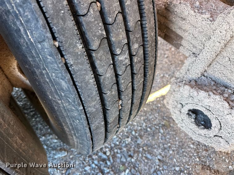 image for item ER8449 1995 Load King bottom dump trailer