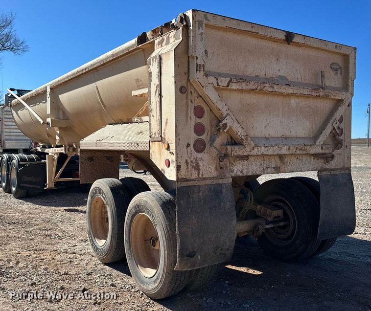 image for item ER8450 2018 Mac end dump trailer