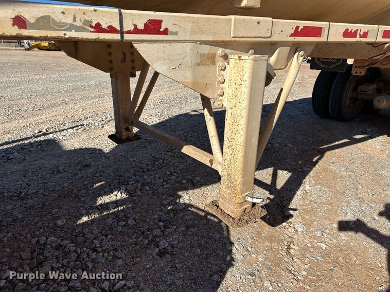 image for item ER8450 2018 Mac end dump trailer