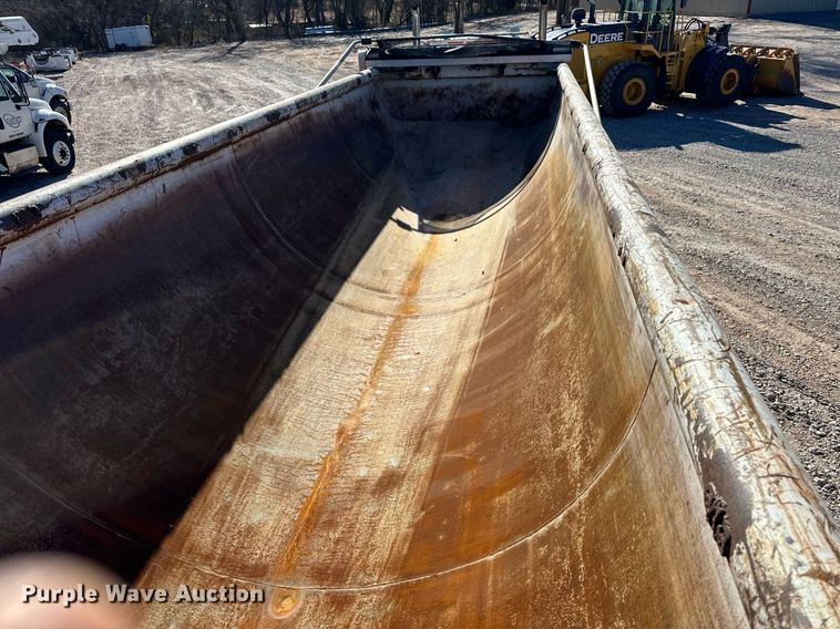 image for item ER8450 2018 Mac end dump trailer