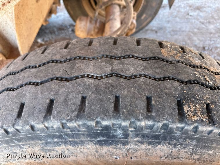 image for item ER8450 2018 Mac end dump trailer