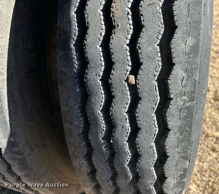 image for item ER8458 1986 Merritt livestock trailer