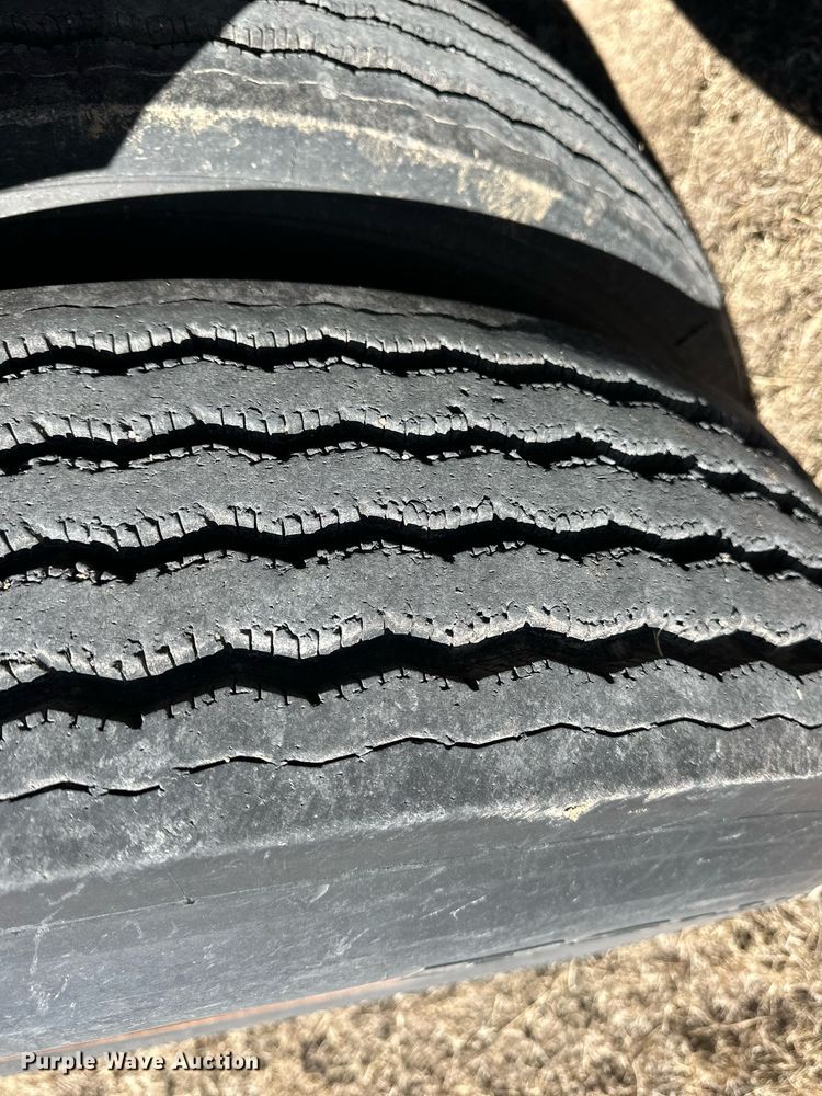 image for item ER8458 1986 Merritt livestock trailer