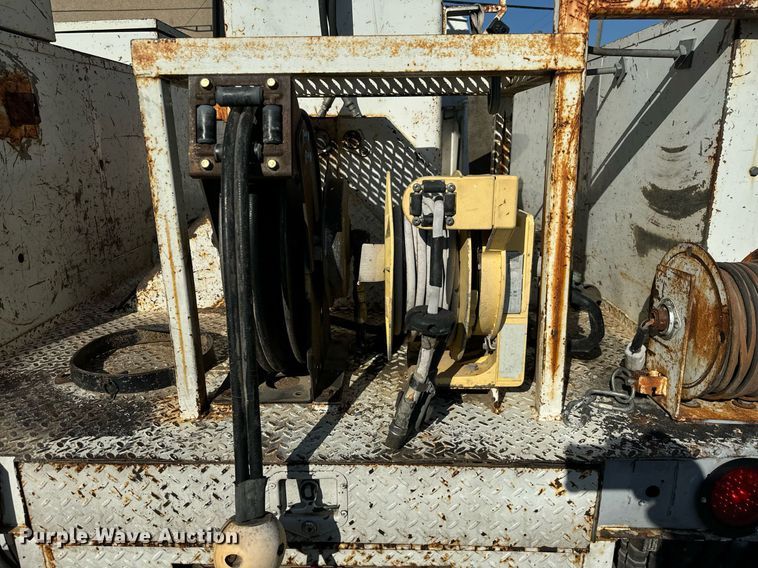 image for item IE9148 2001 Sterling digger derrick truck