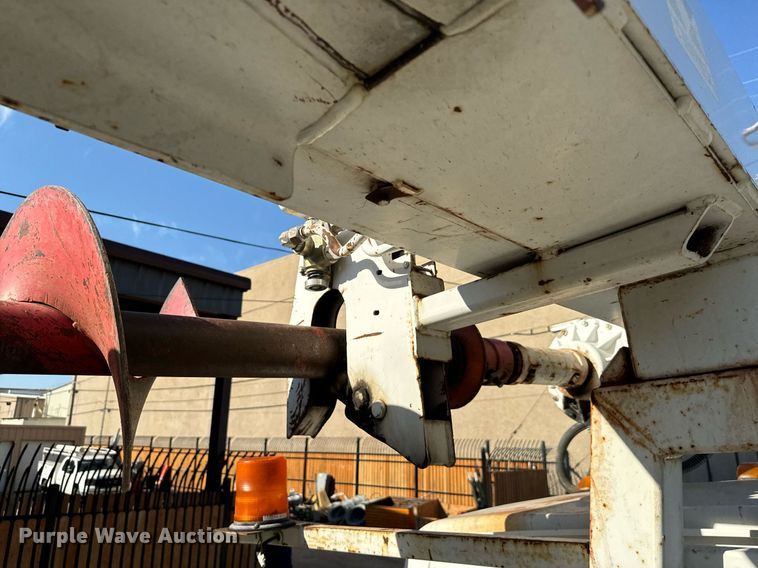 image for item IE9148 2001 Sterling digger derrick truck